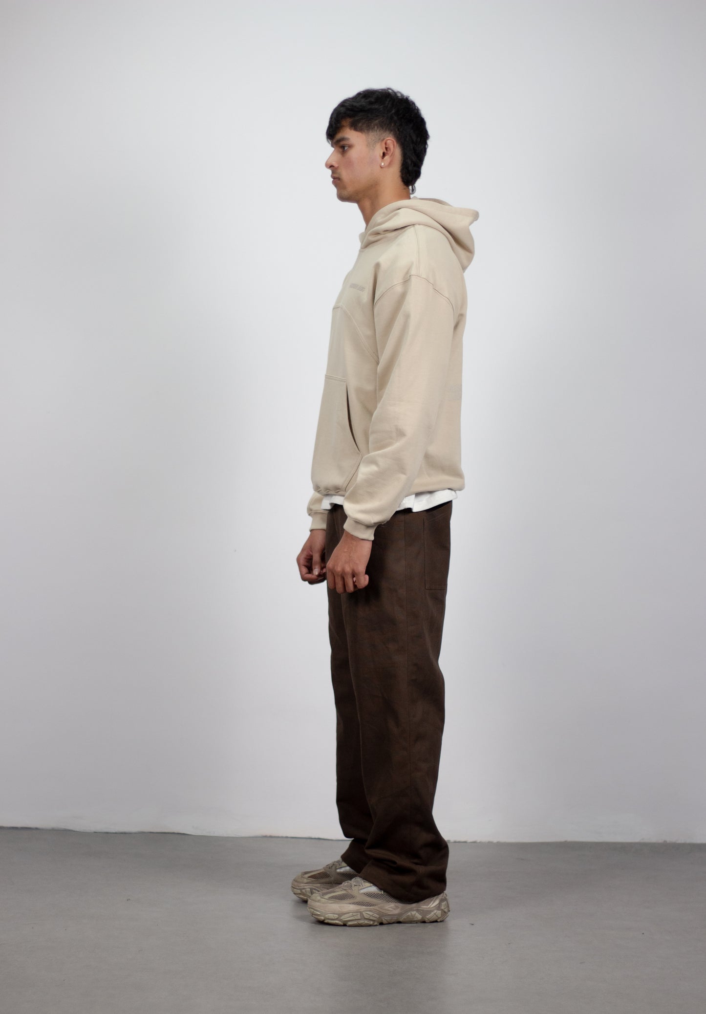 Studio Hoodie in Sand