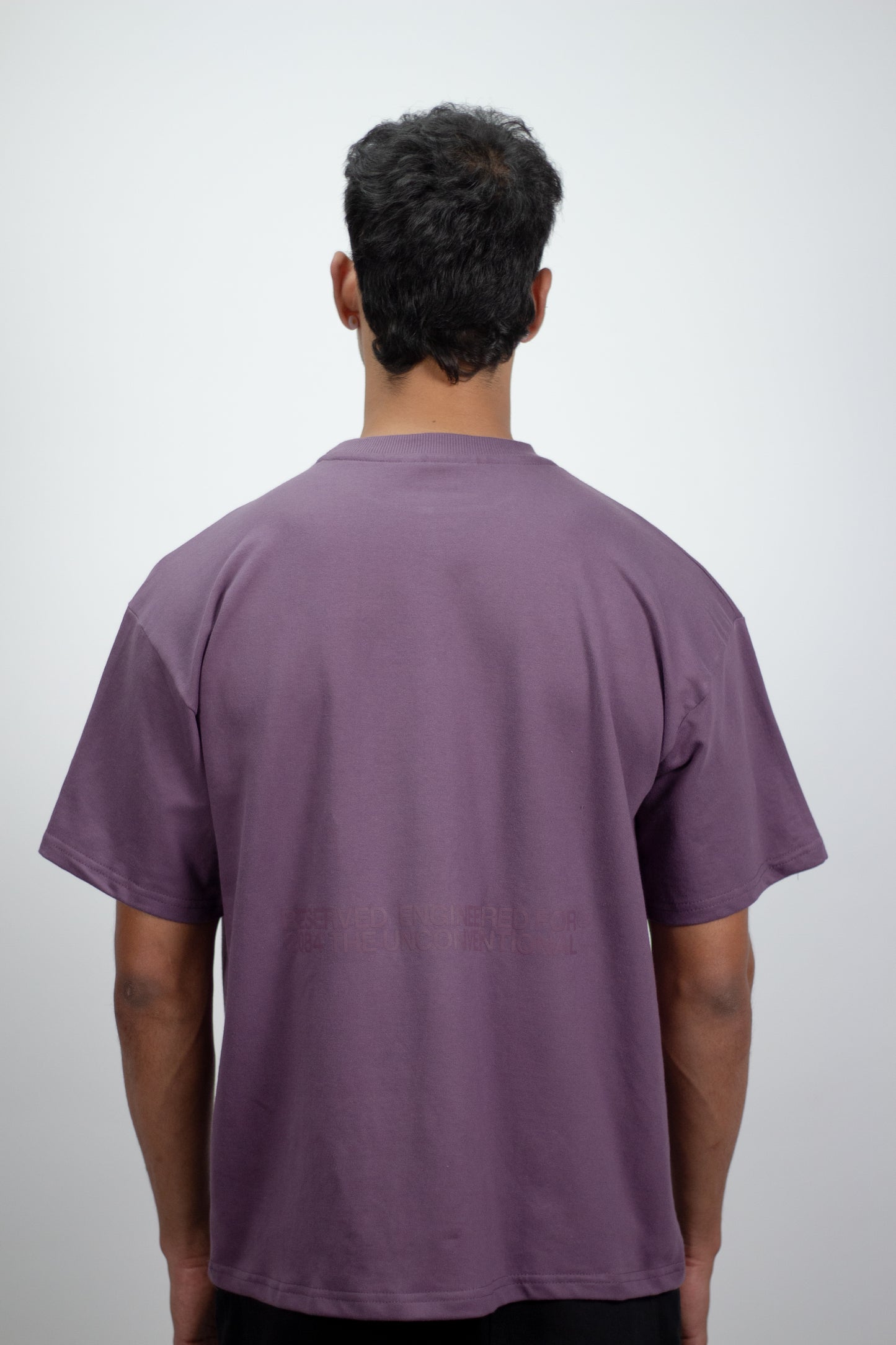 Studio Tshirt in Grape